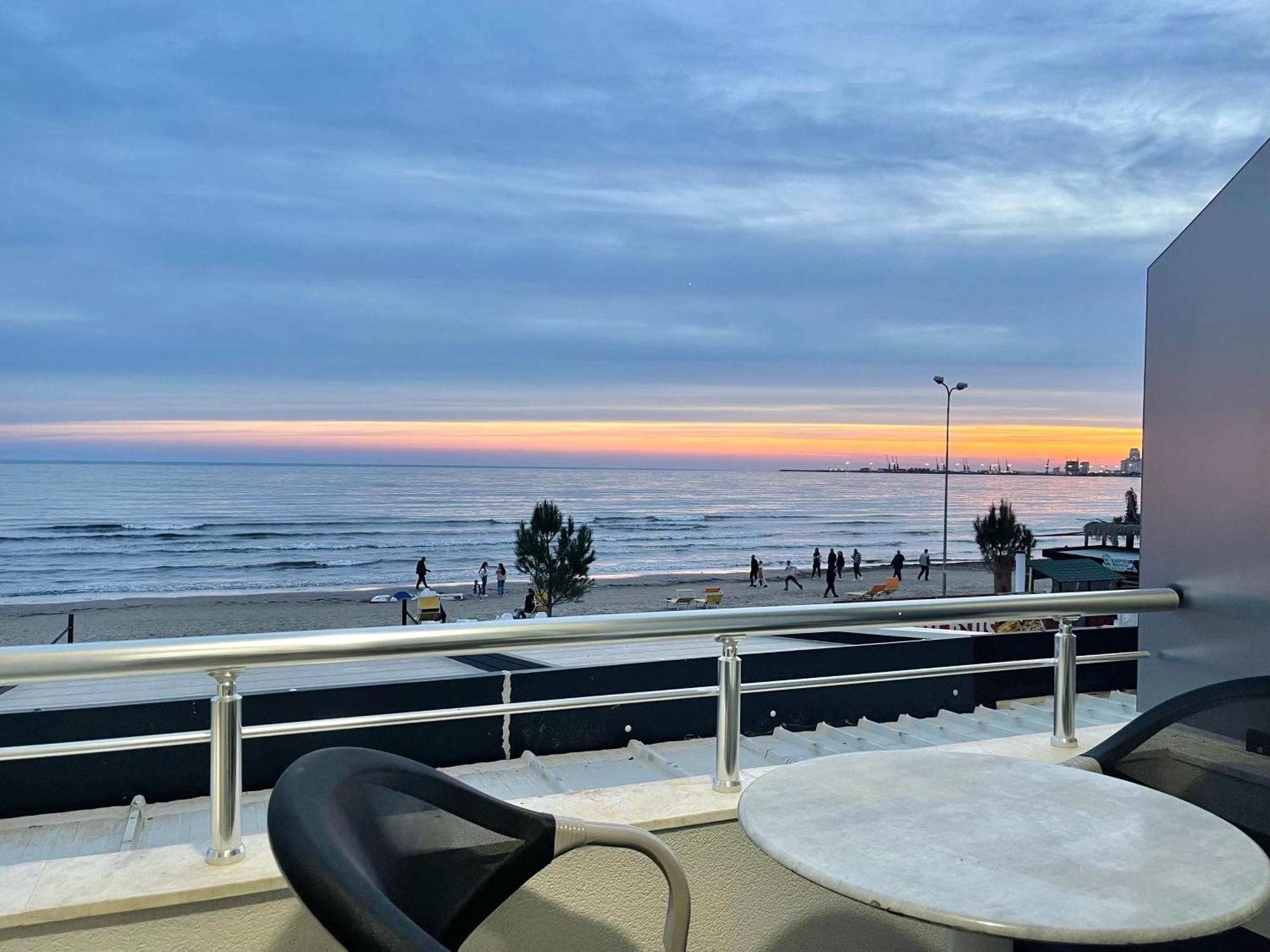 Luxurious Dreamy Seaview Apartment Durrës Exterior foto